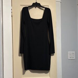 Elegant Black Long Sleeve Dress